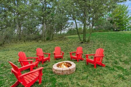 Harpers Ferry Cabin Hot Tub, Deck, Fire Pit, Wifi Εξωτερικό φωτογραφία