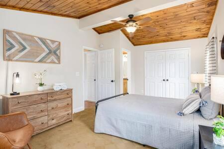 Harpers Ferry Cabin Hot Tub, Deck, Fire Pit, Wifi Εξωτερικό φωτογραφία